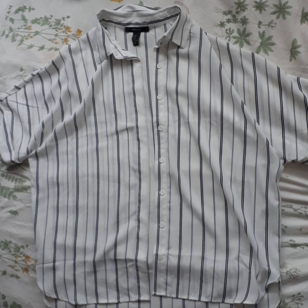 Forever 21 Collared button up shirt
